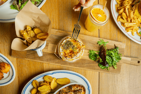 LES NOUVEAUTÉS S&rsquo;INVITENT À TABLE !